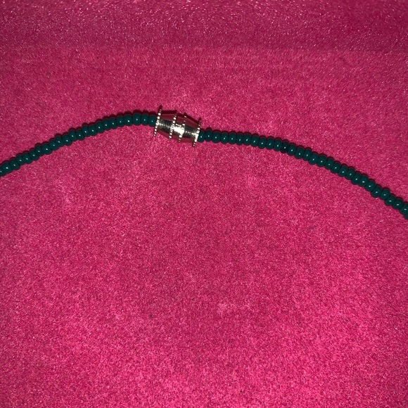 90s Green Teardrop Necklace - Picture 4 of 4